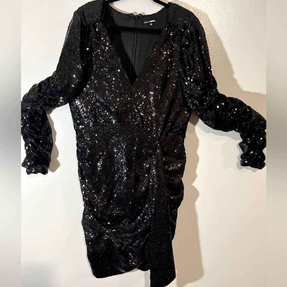 **PLUS SIZE** 3XL Black Sequence Mini Dress